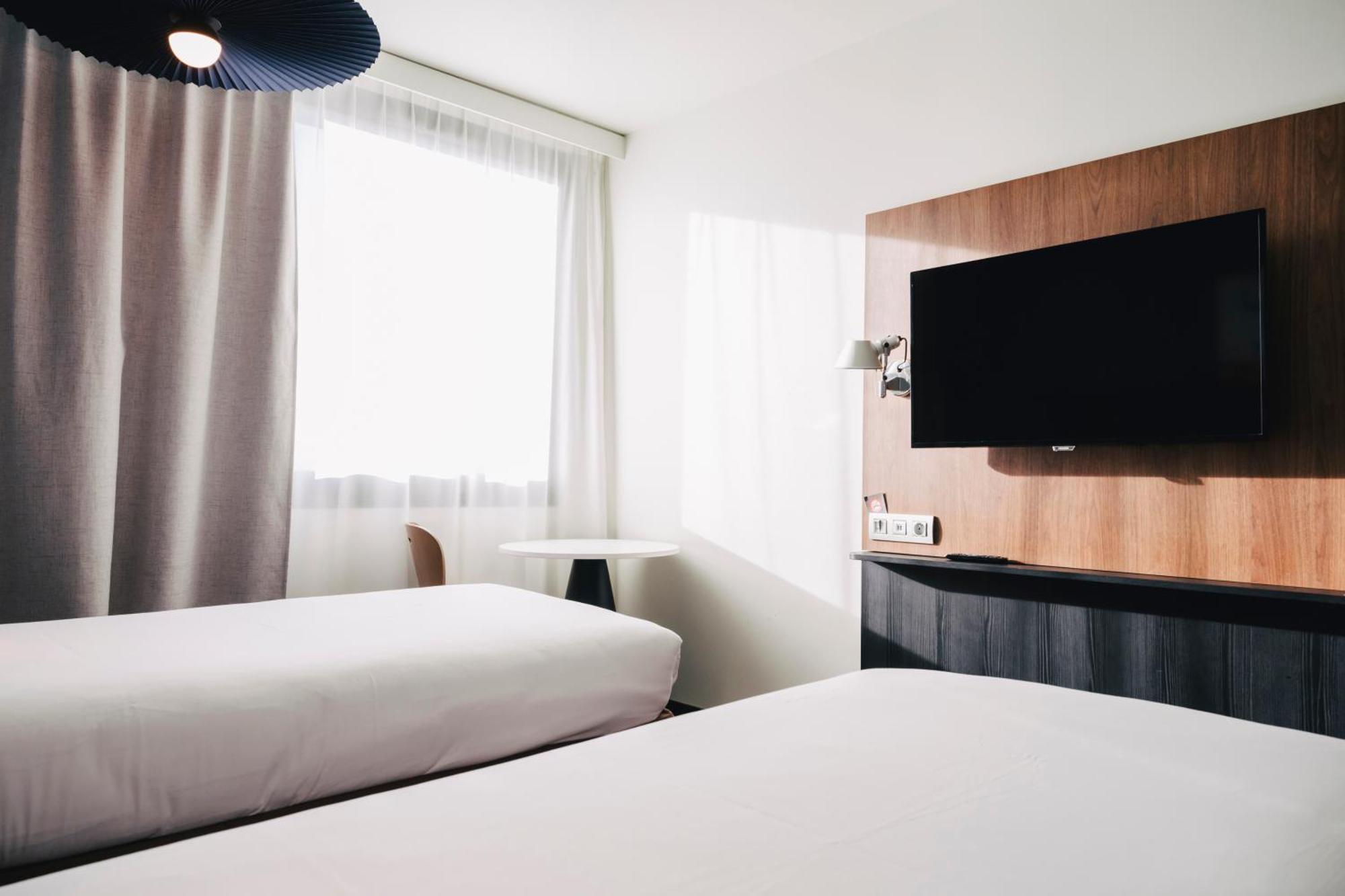 Ibis Rouen Centre Rive Gauche Mermoz Exterior photo